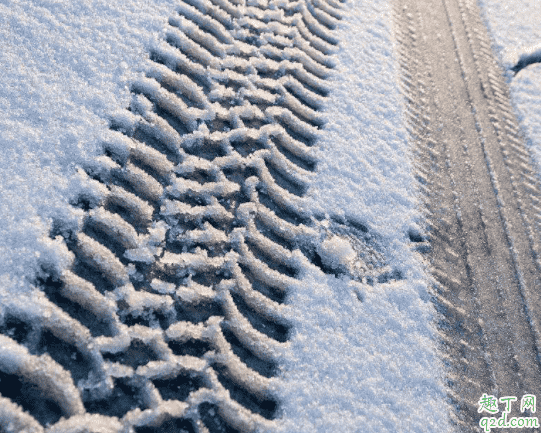 雪地胎提前更換好嗎 冬天不用雪地胎行嗎4